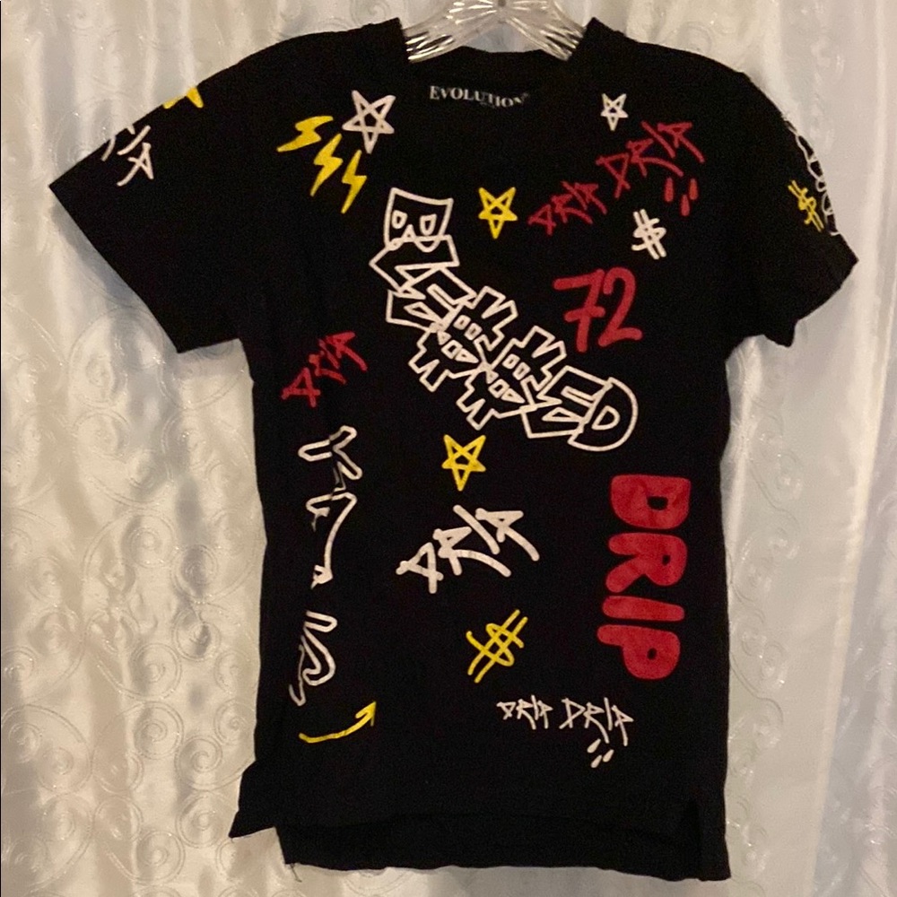 Evolution in Design Black Graphics Shirt Youth Size Medium 🔥 YB5
